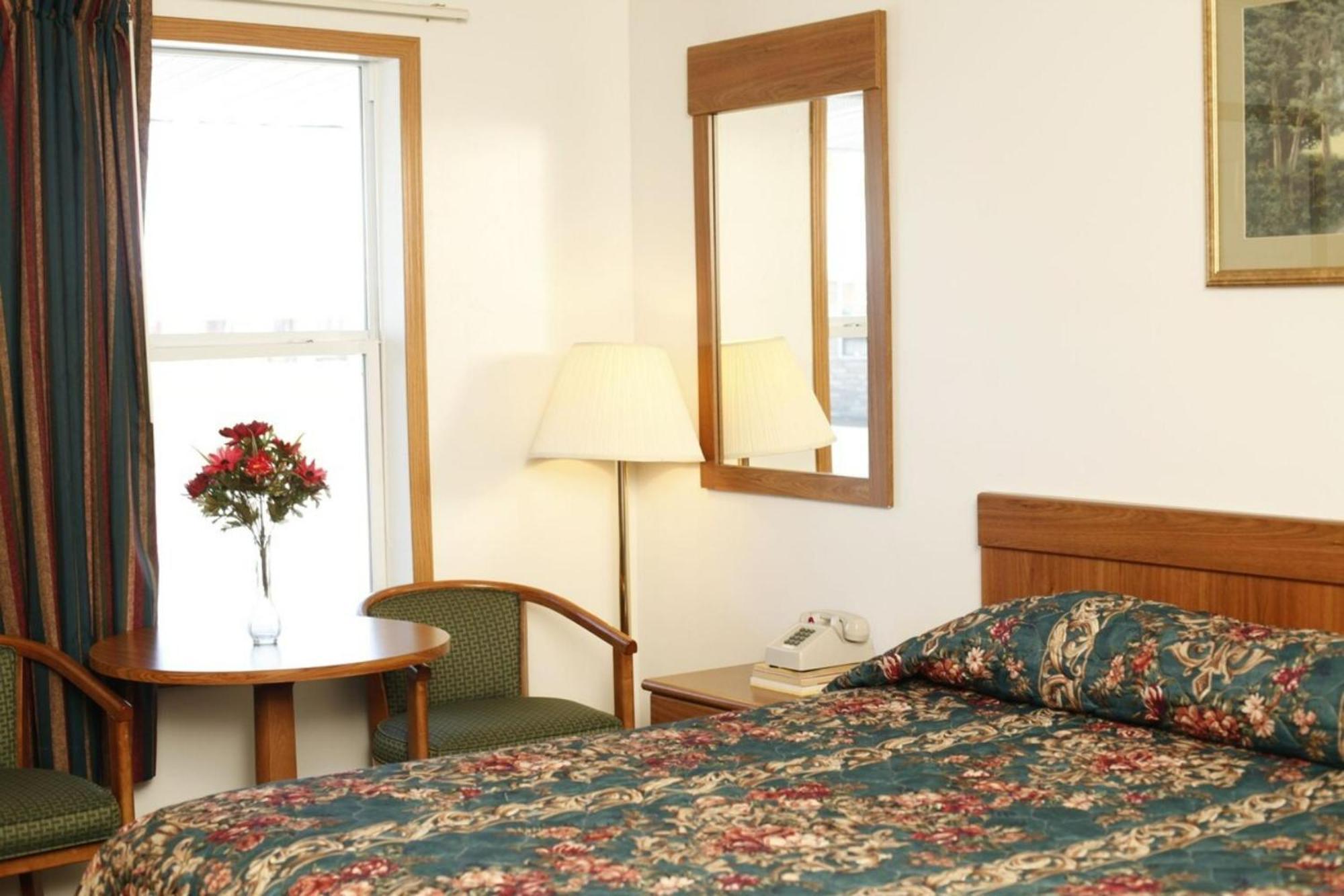 Oyo Travelier Motel Macon Ngoại thất bức ảnh