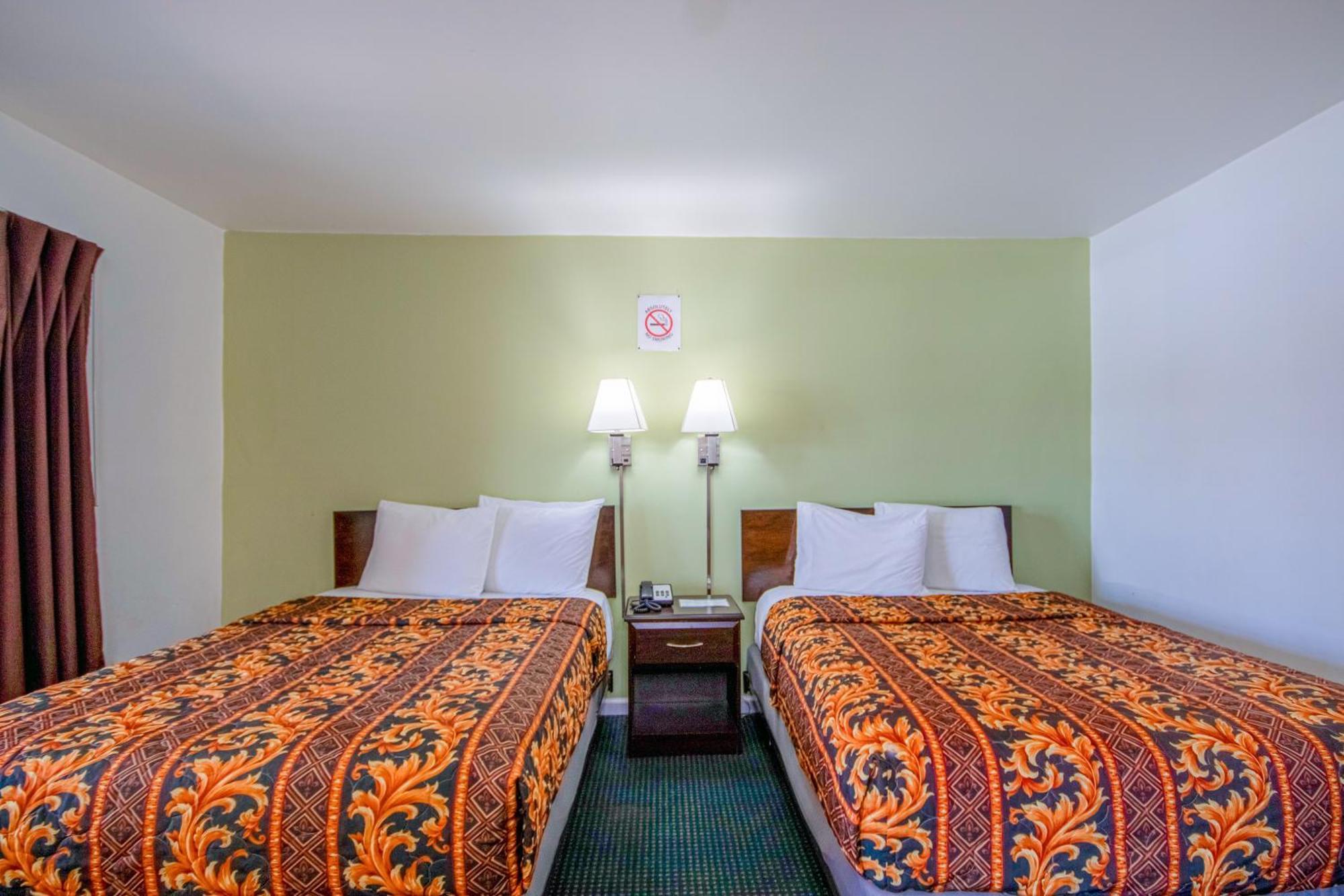 Oyo Travelier Motel Macon Ngoại thất bức ảnh