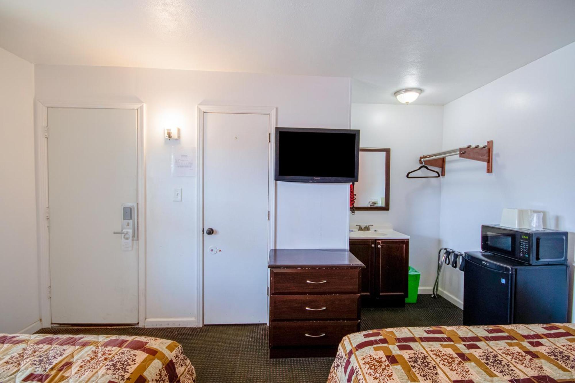Oyo Travelier Motel Macon Ngoại thất bức ảnh