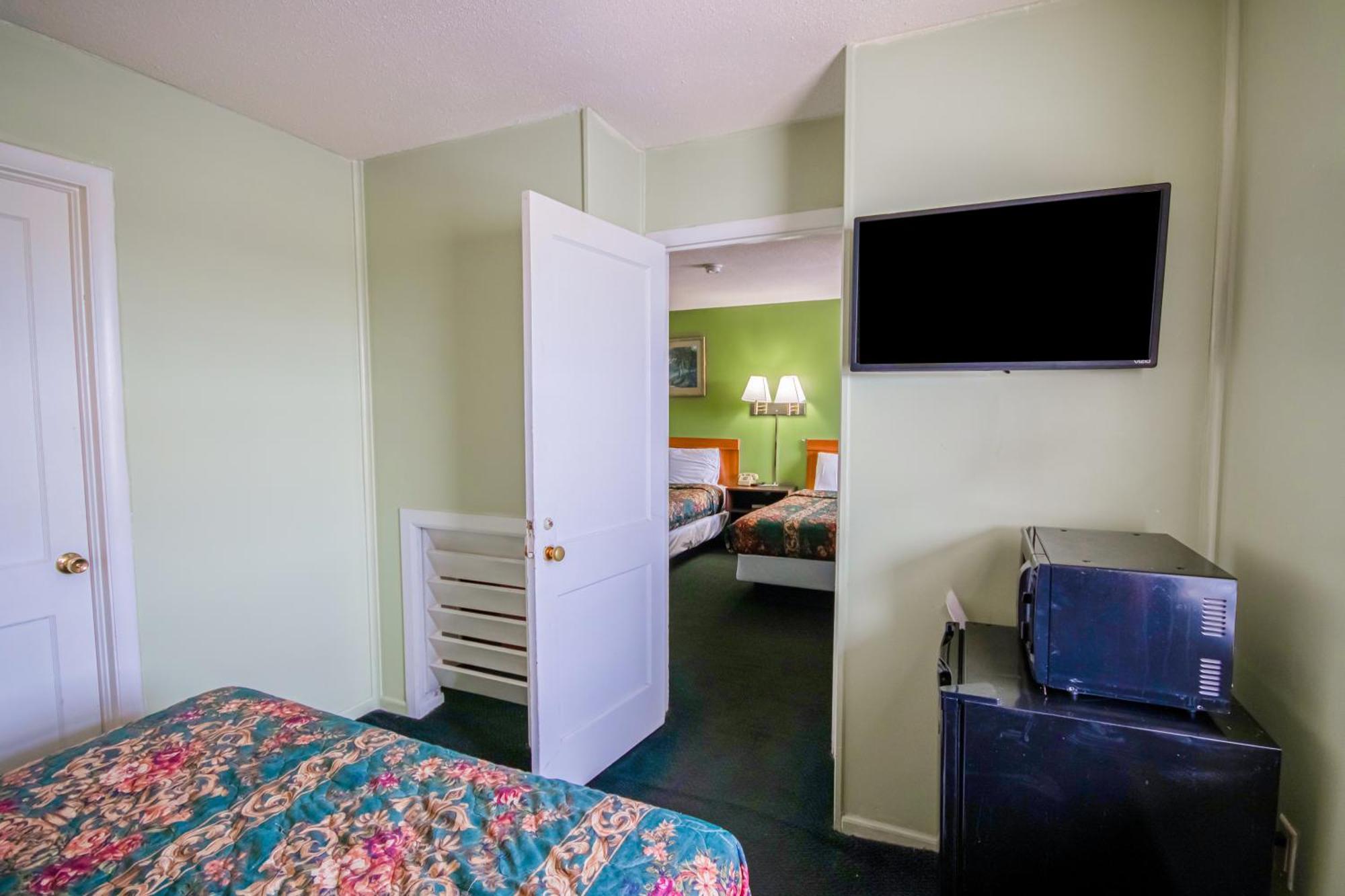 Oyo Travelier Motel Macon Ngoại thất bức ảnh