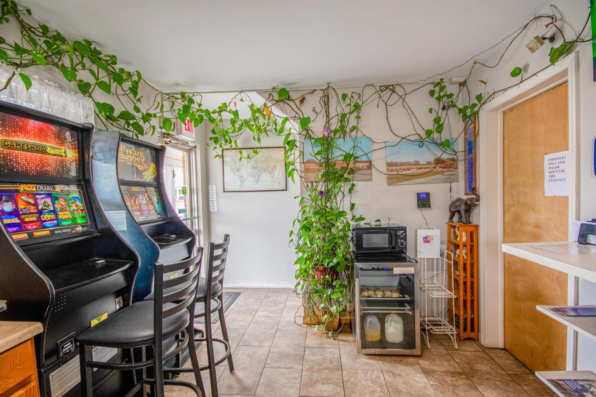 Oyo Travelier Motel Macon Ngoại thất bức ảnh
